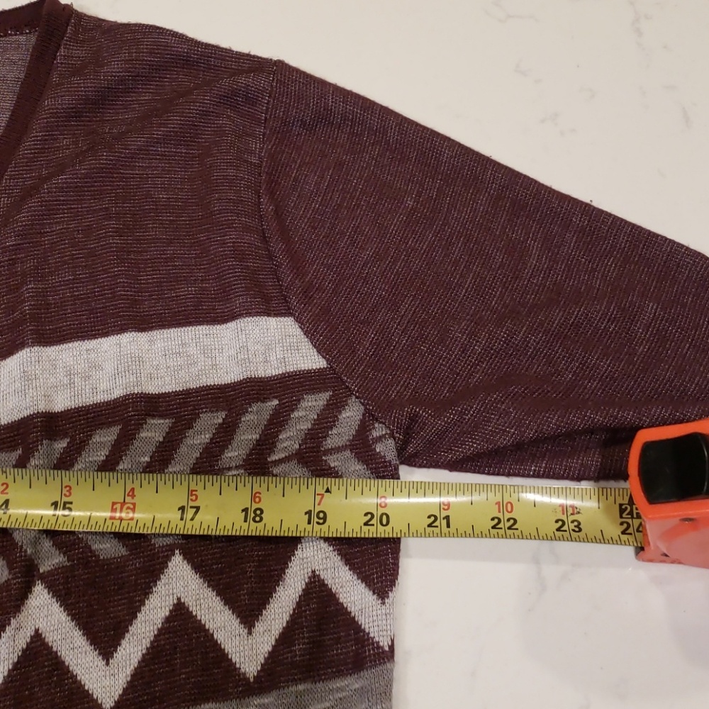 Vanity Cardigan - Picture 2 of 5